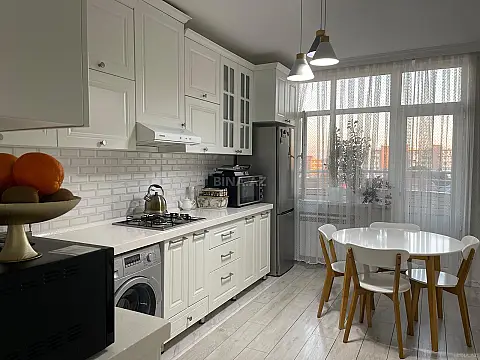 Satılır 3 otaqlı mənzil 95 m²