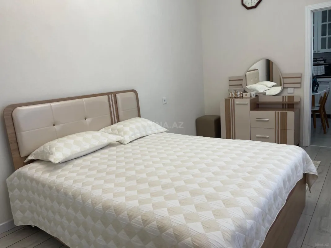 Satılır 3 otaqlı mənzil 95 m²
