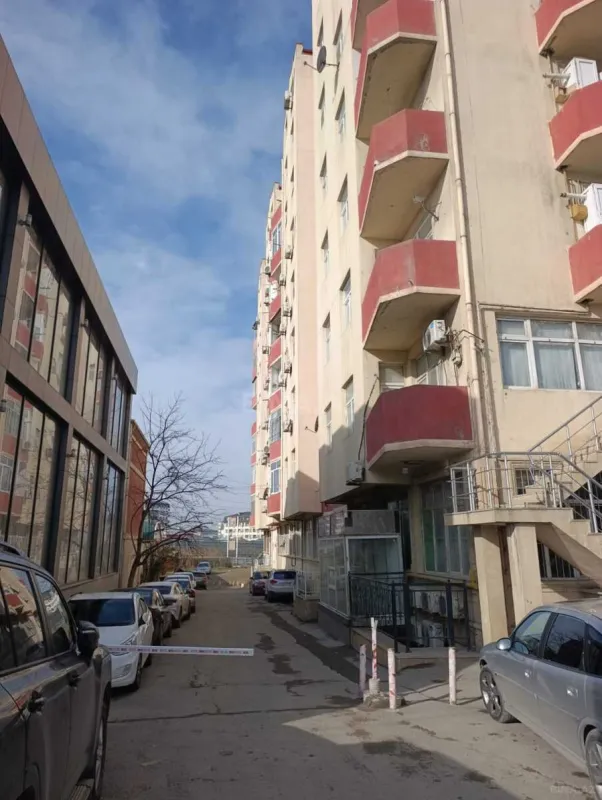 Satılır 3 otaqlı mənzil 100 m²