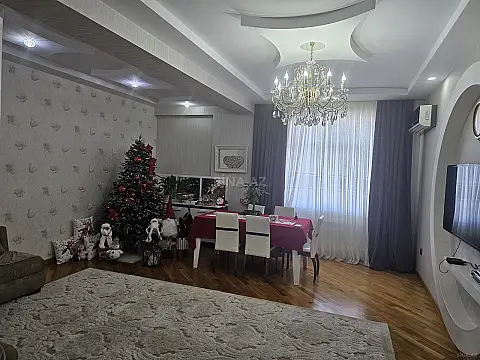 Satılır 3 otaqlı mənzil 134 m² — Bakı, Yeni Günəşli 3 otaq 134.00 m²