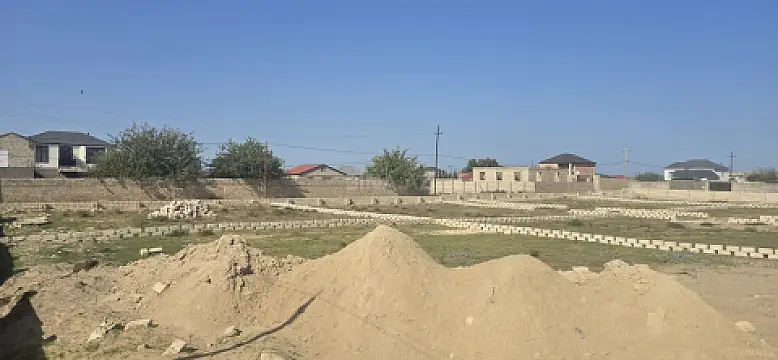 Satılır torpaq sahəsi 12 m²