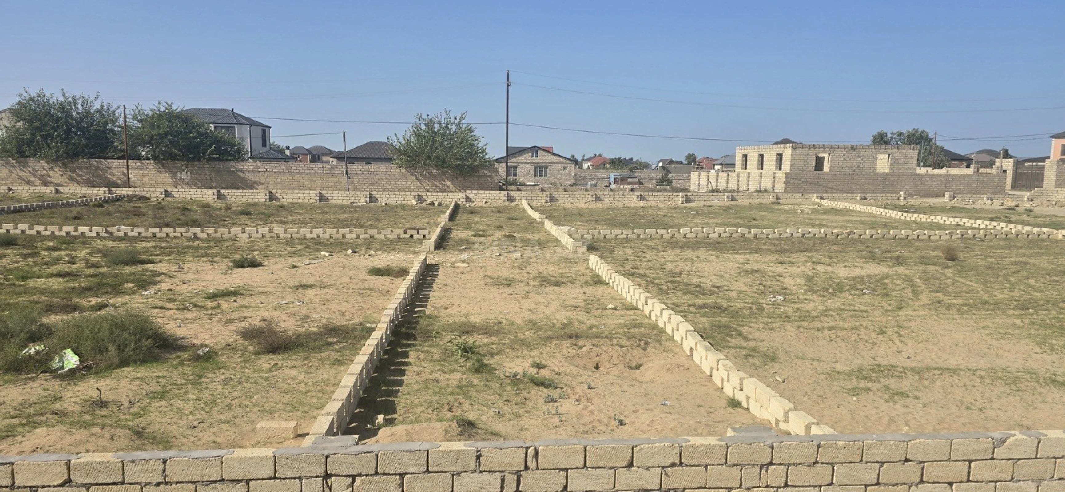 Satılır torpaq sahəsi 12 m²