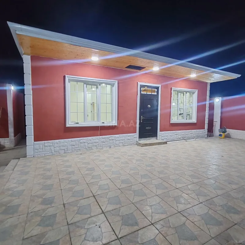 Satılır 3 otaqlı həyət evi 110 m²