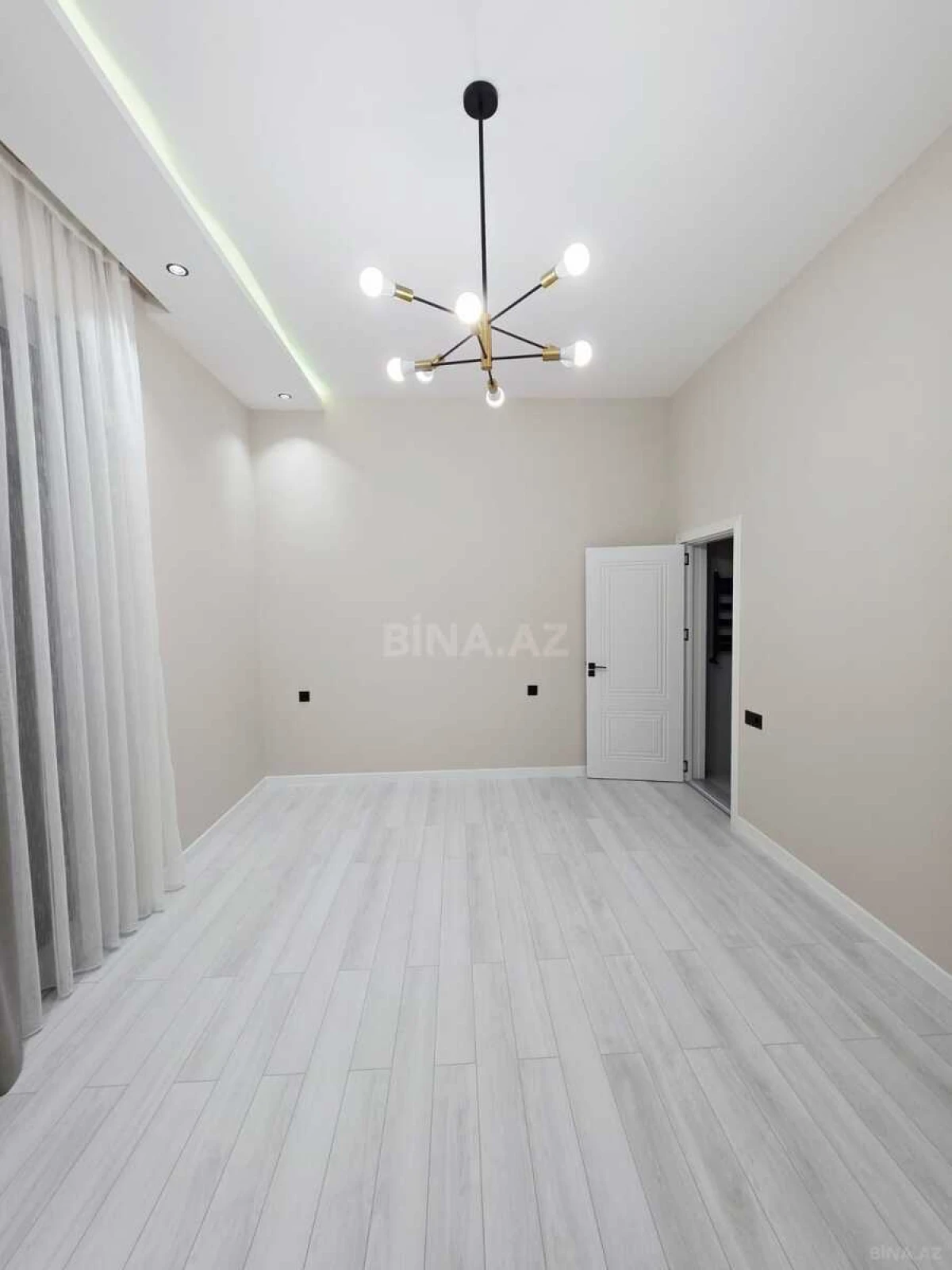Satılır 4 otaqlı həyət evi 150 m²