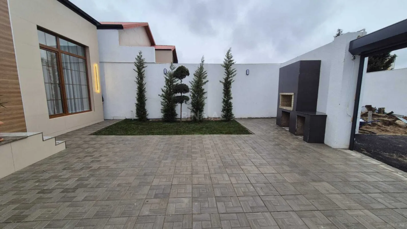 Satılır 3 otaqlı həyət evi 100 m²