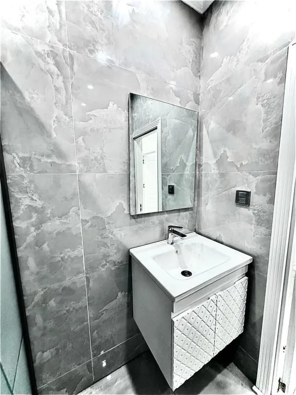 Satılır 2 otaqlı mənzil 70 m²