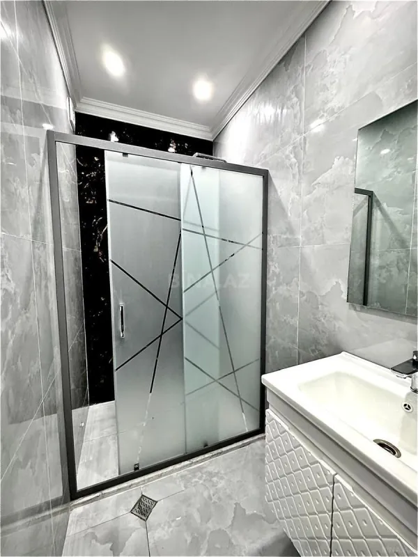 Satılır 2 otaqlı mənzil 70 m²