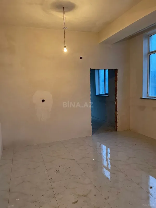 Satılır 2 otaqlı mənzil 62 m²