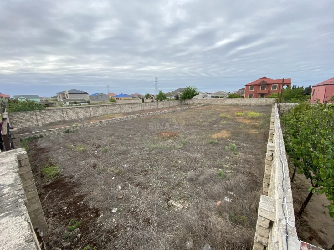 Satılır torpaq sahəsi 15 m²