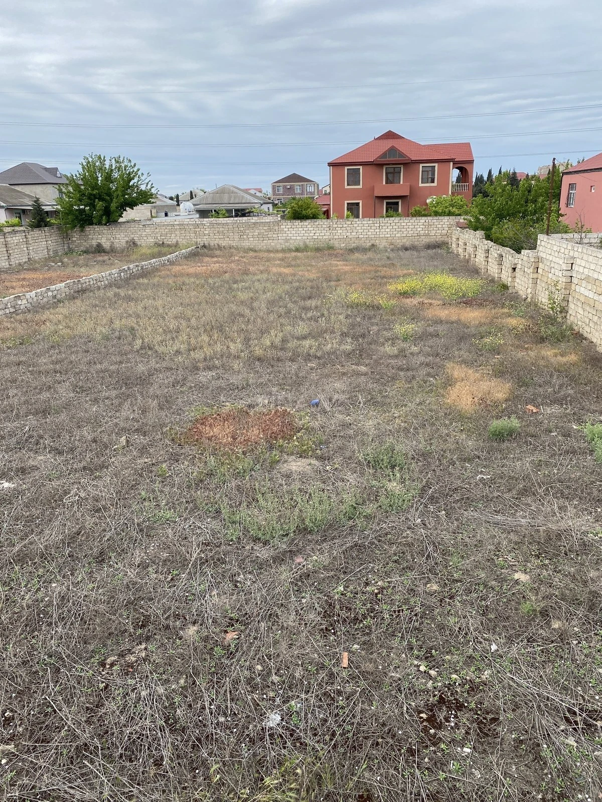 Satılır torpaq sahəsi 15 m²