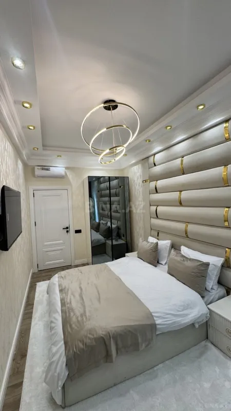 Satılır 3 otaqlı mənzil 100 m²