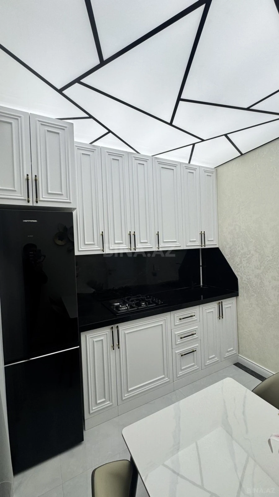 Satılır 3 otaqlı mənzil 100 m²