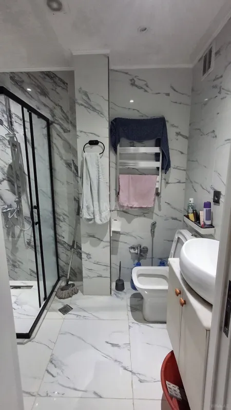 Satılır 3 otaqlı mənzil 65 m²