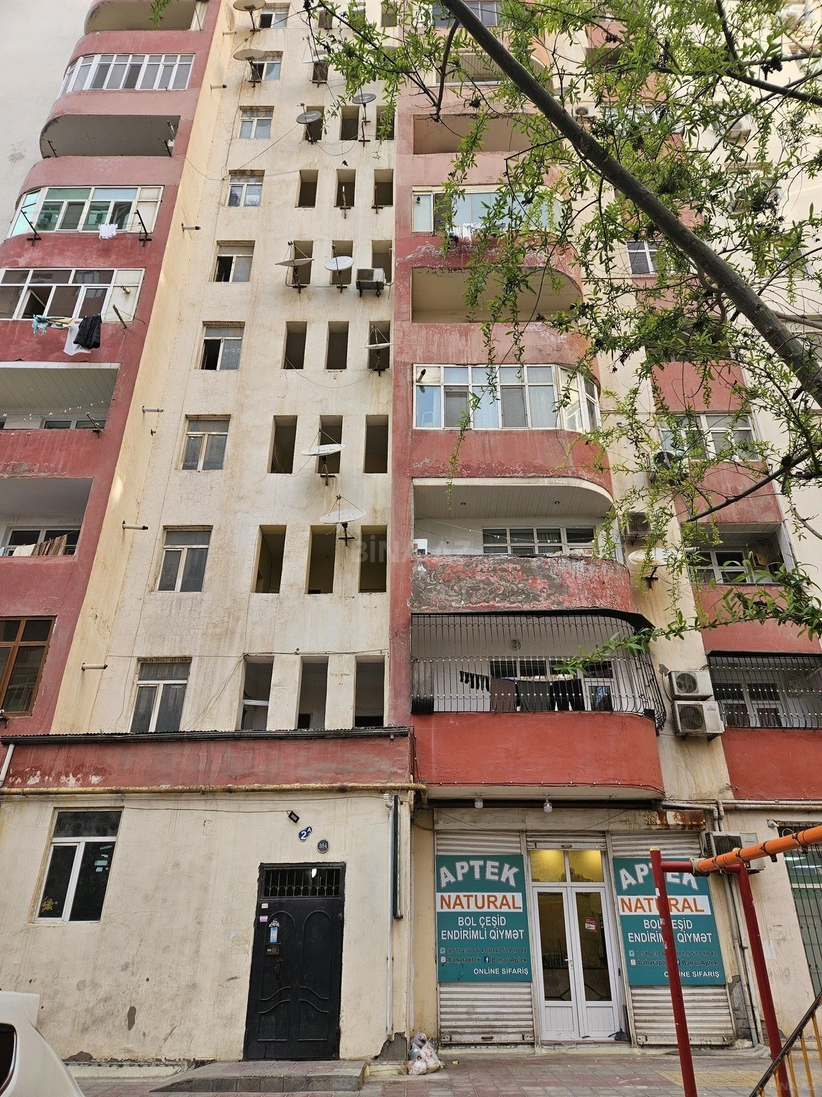 Satılır 2 otaqlı mənzil 80 m²