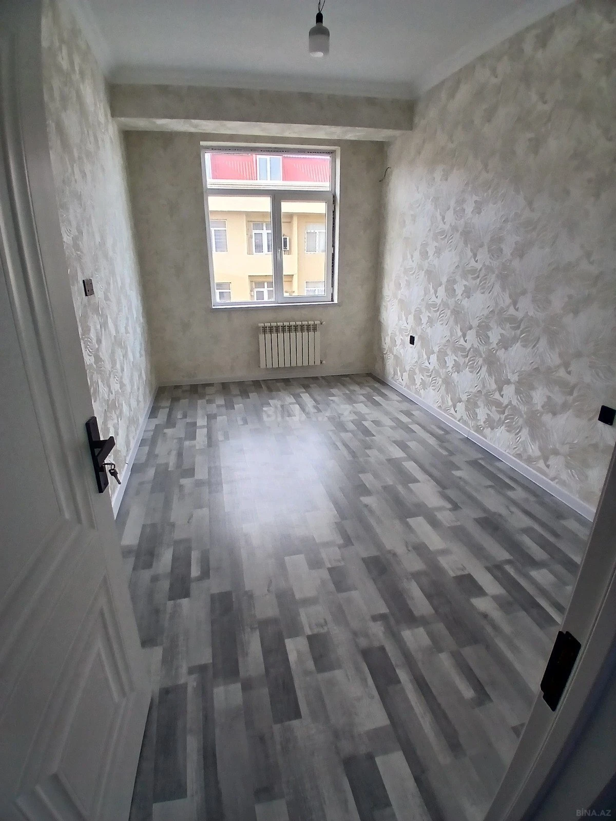 Satılır 2 otaqlı mənzil 53 m²