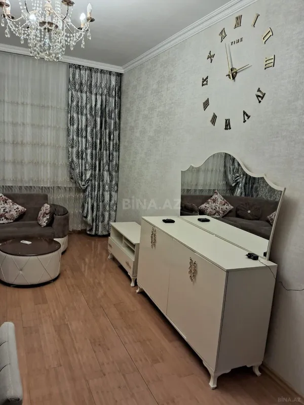 Kirayə verilir 2 otaqlı mənzil 60 m²