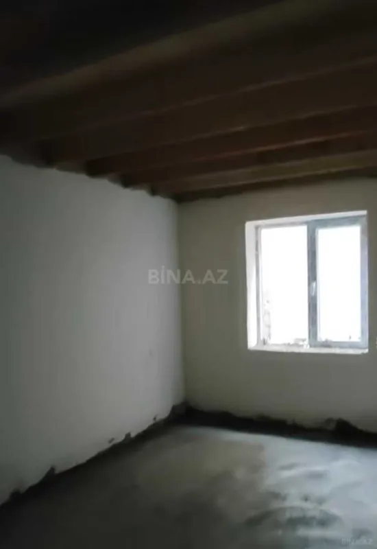 Satılır 4 otaqlı həyət evi 124 m²