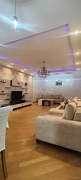 Kirayə verilir 2 otaqlı mənzil 100 m²