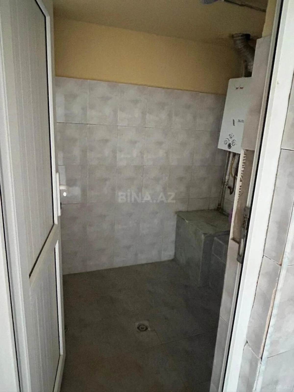 Satılır 4 otaqlı həyət evi 174 m²