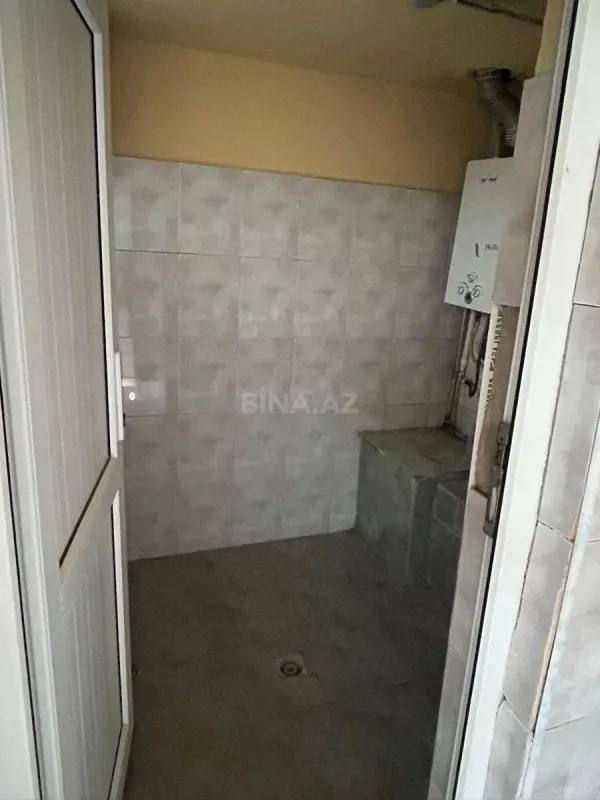 Satılır 4 otaqlı həyət evi 174 m²