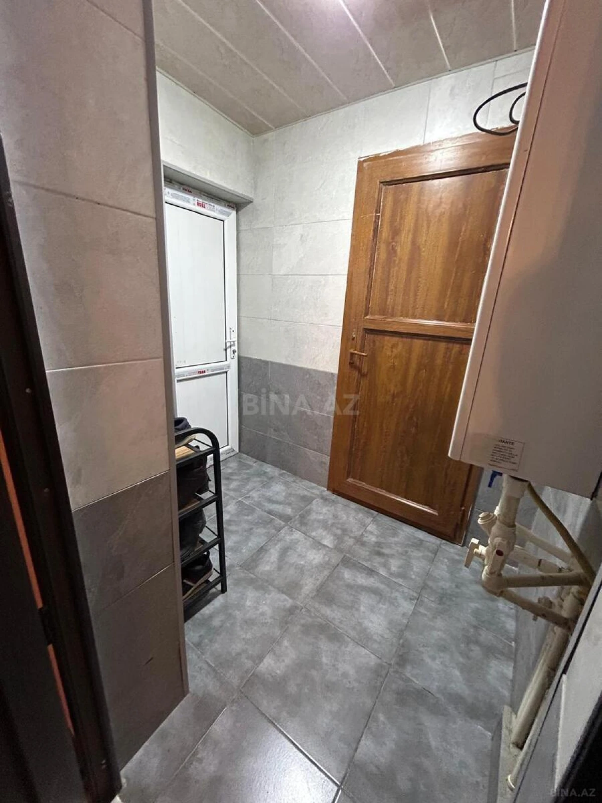 Satılır 4 otaqlı həyət evi 174 m²