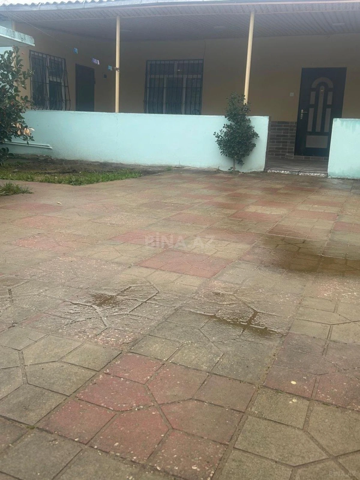 Satılır 4 otaqlı həyət evi 174 m²