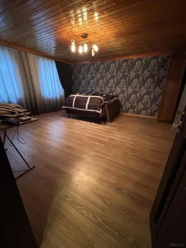 Satılır 4 otaqlı həyət evi 174 m²