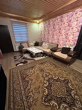 Satılır 4 otaqlı həyət evi 174 m²