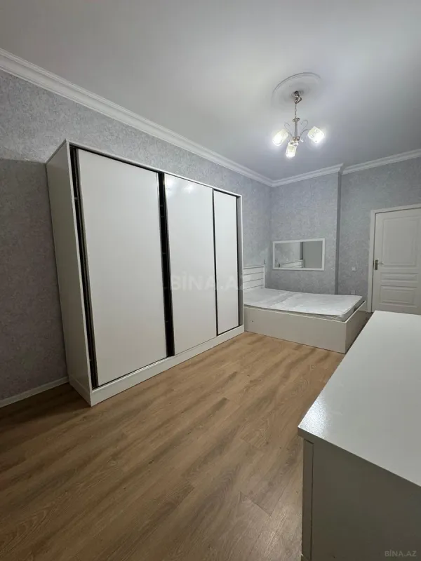 Kirayə verilir 2 otaqlı mənzil 70 m²
