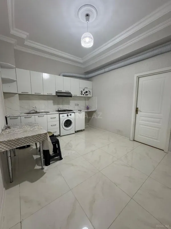 Kirayə verilir 2 otaqlı mənzil 70 m²