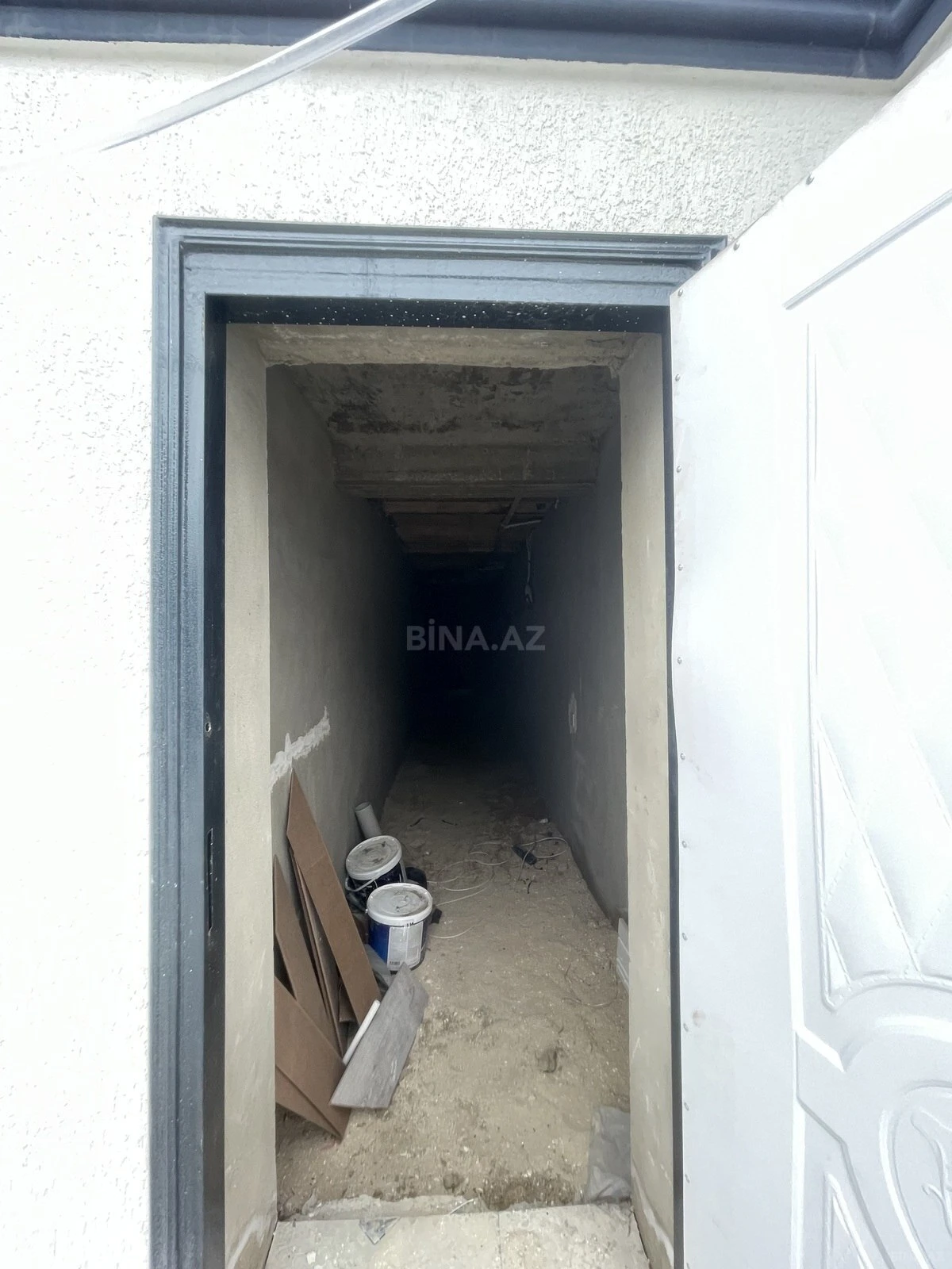 Satılır 5 otaqlı həyət evi 220 m²