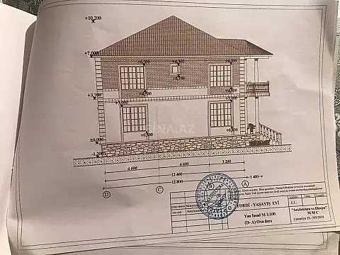 Satılır 6 otaqlı həyət evi 390 m²
