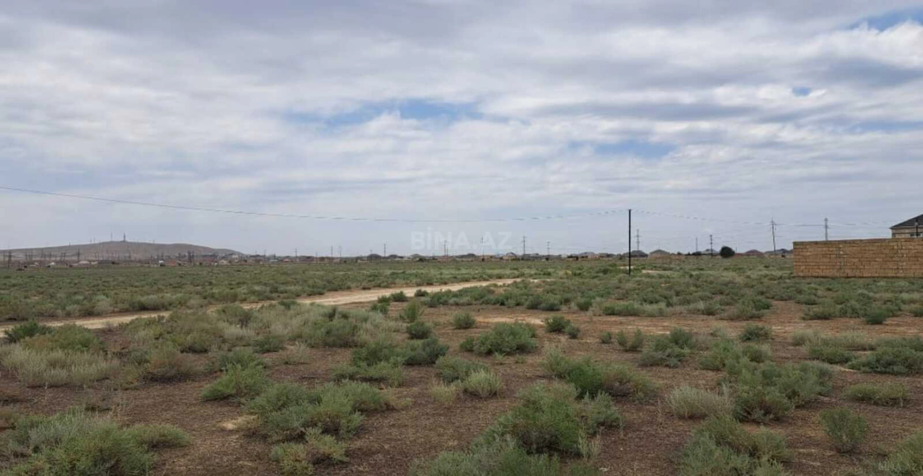 Satılır torpaq sahəsi 12 m²