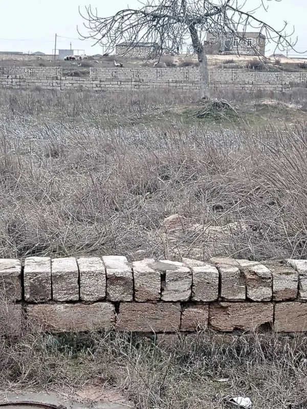 Satılır torpaq sahəsi 12 m²