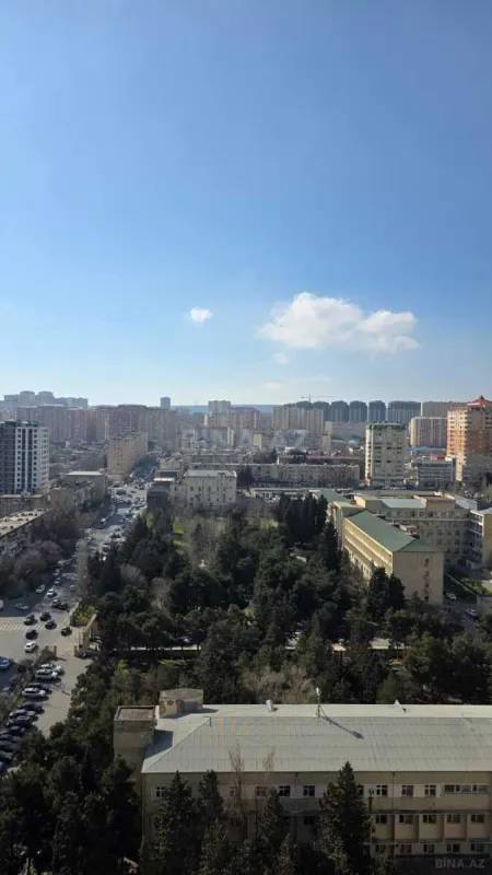 Satılır 2 otaqlı mənzil 75 m²