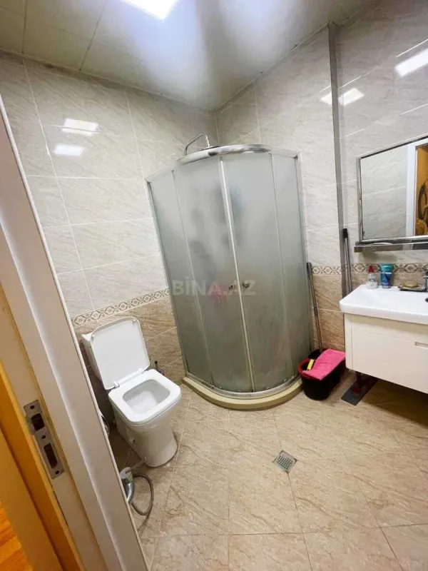 Satılır 2 otaqlı mənzil 75 m²