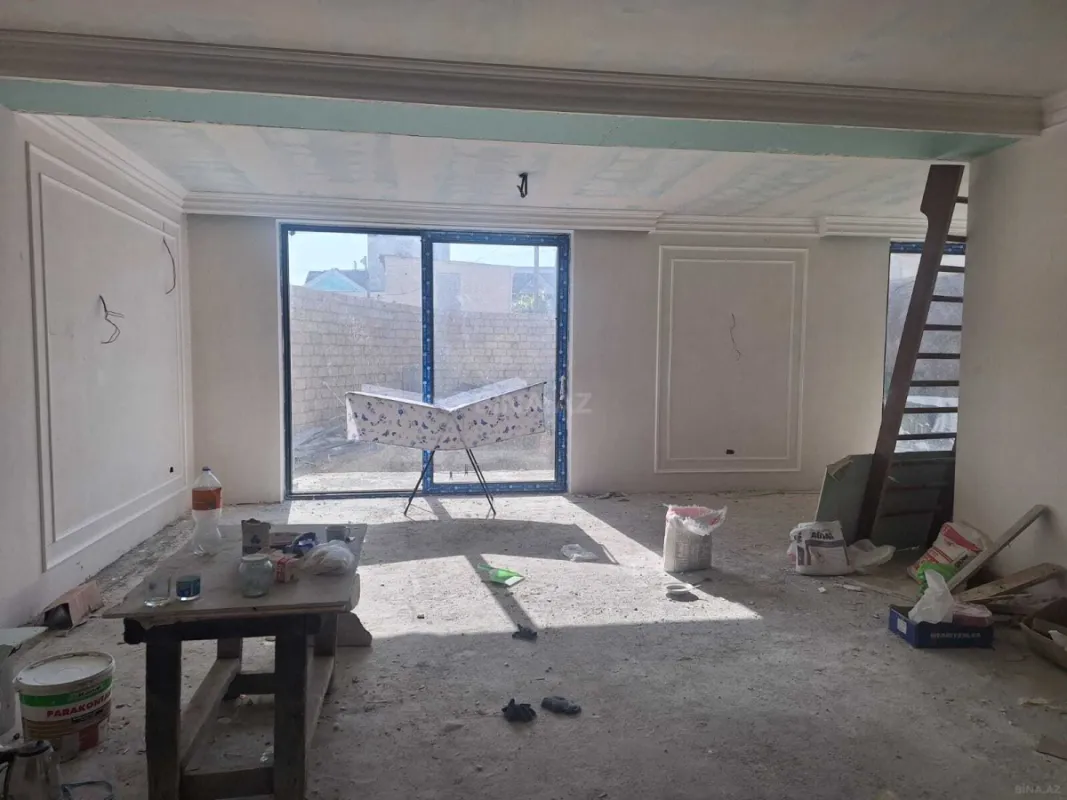 Satılır 6 otaqlı həyət evi 450 m²