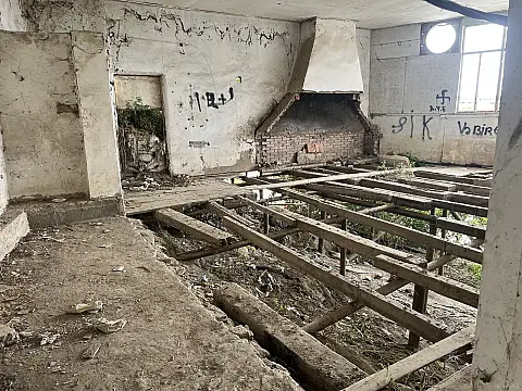 Satılır obyekt 400 m²