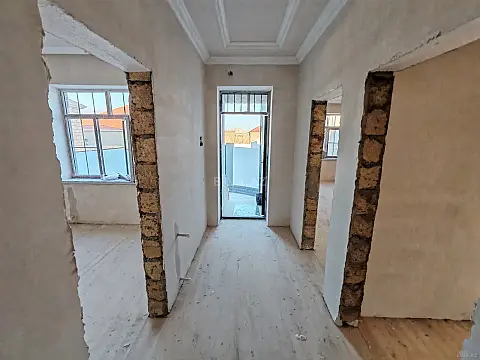 Satılır 3 otaqlı həyət evi 110 m²