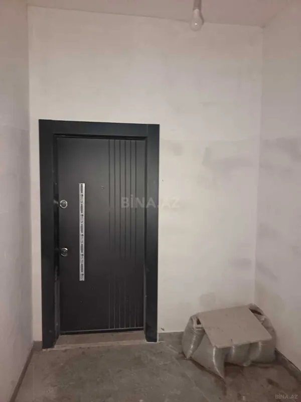 Satılır 2 otaqlı mənzil 124 m²