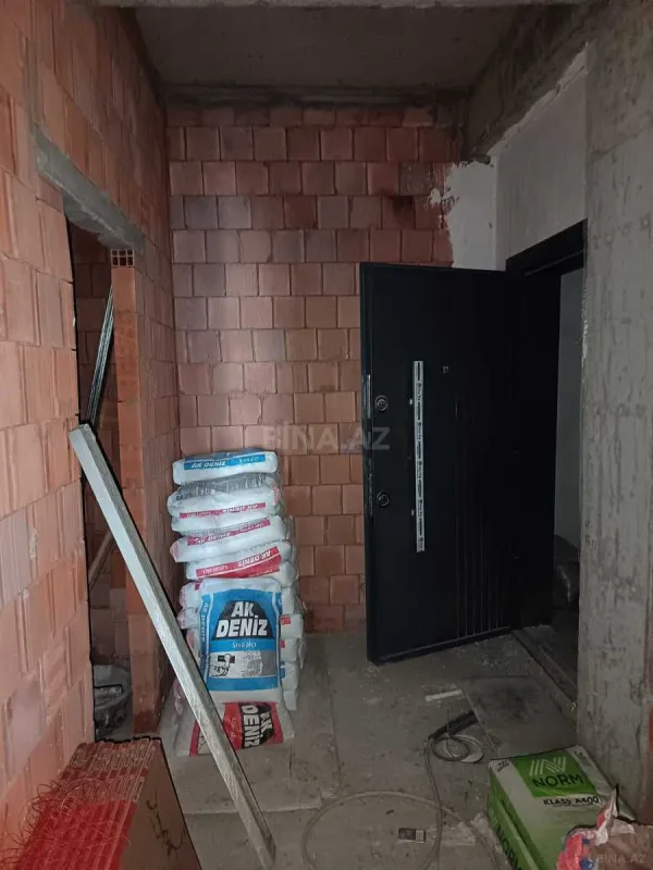 Satılır 2 otaqlı mənzil 124 m²