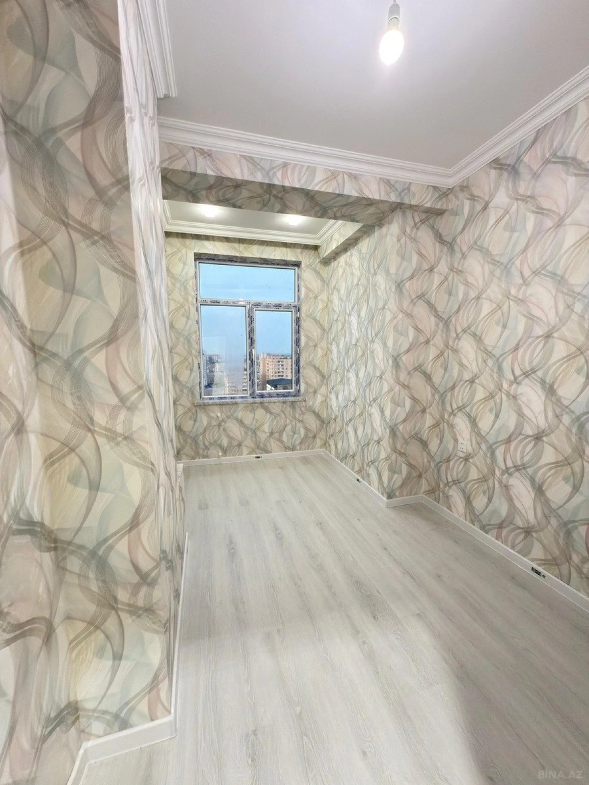 Satılır 3 otaqlı mənzil 90 m²