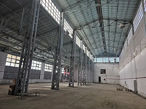 Kirayə verilir obyekt 1000 m²