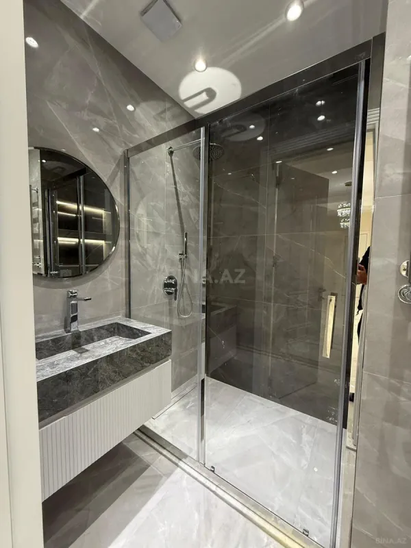 Kirayə verilir 3 otaqlı mənzil 120 m²