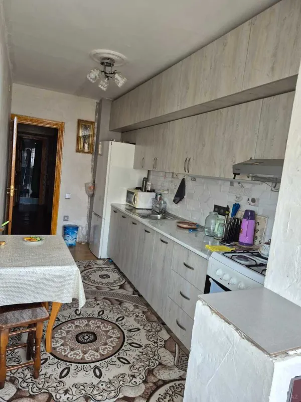 Satılır 2 otaqlı mənzil 60 m²