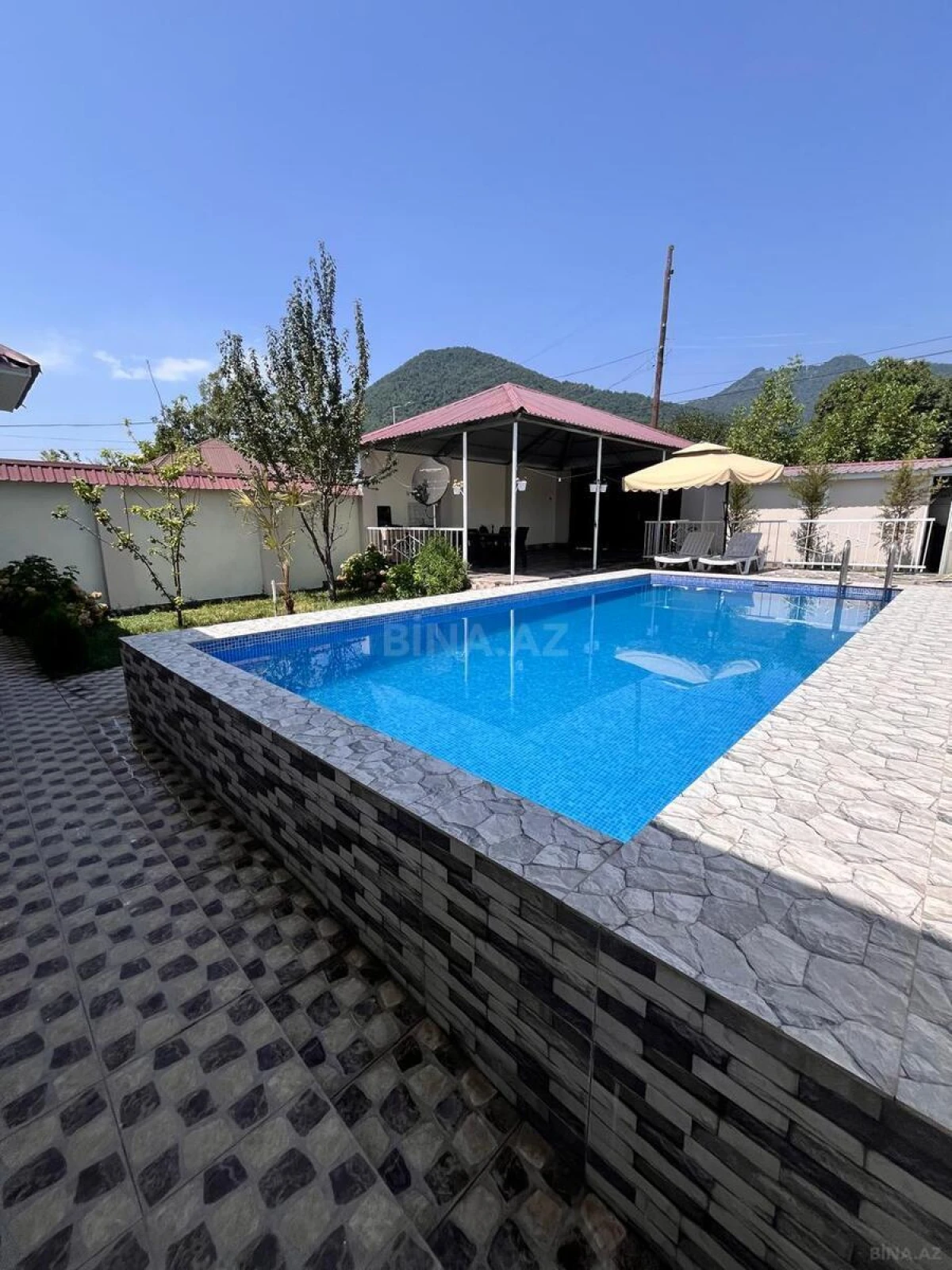 Kirayə verilir 4 otaqlı həyət evi 130 m²