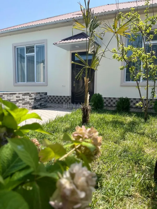 Kirayə verilir 4 otaqlı həyət evi 130 m²