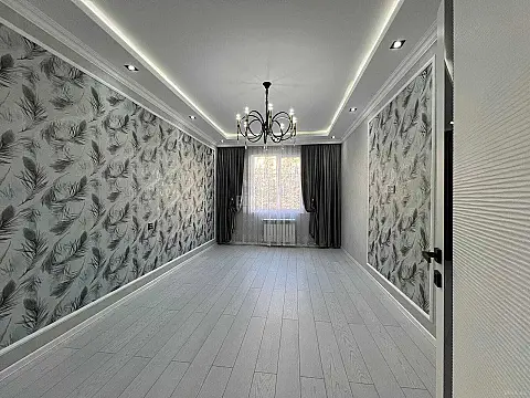 Satılır 2 otaqlı mənzil 70 m²