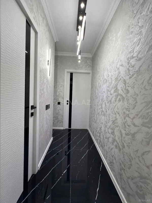 Satılır 2 otaqlı mənzil 70 m²