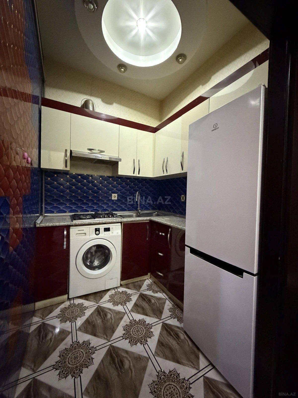 Satılır 2 otaqlı mənzil 52 m²